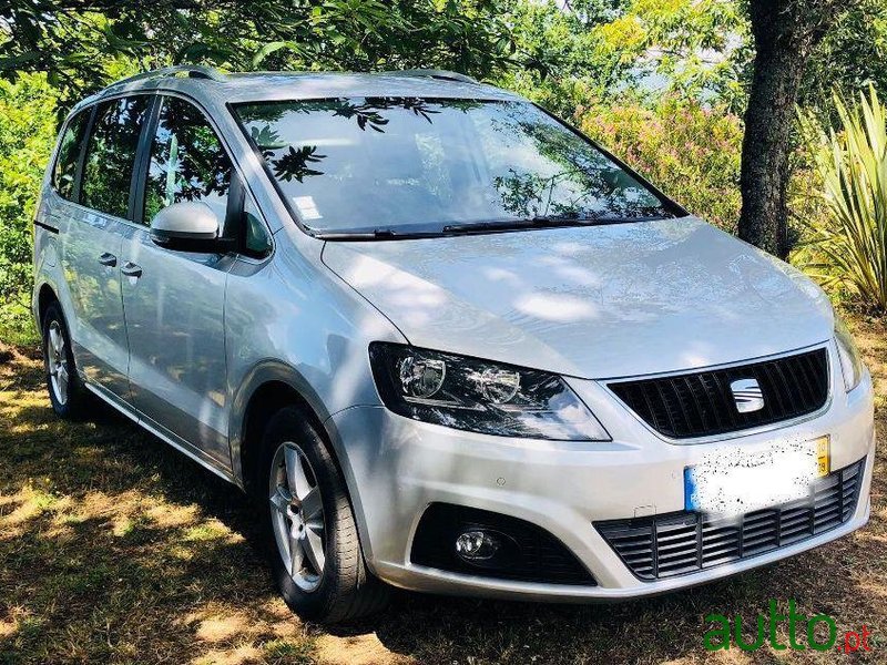 2010' SEAT Alhambra Style photo #1