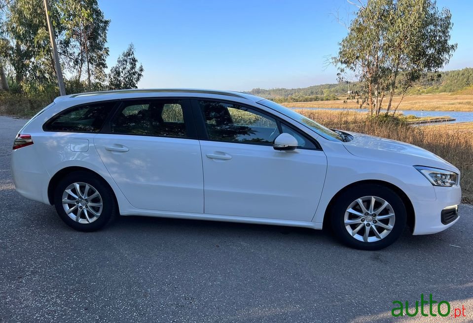 2015' Peugeot 508 Sw photo #5