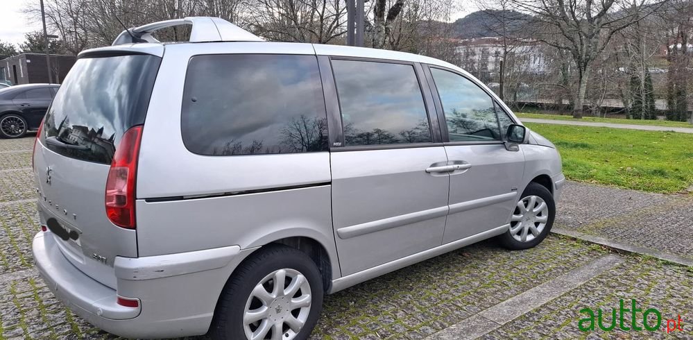 2005' Peugeot 807 2.0 Hdi Navteq photo #4