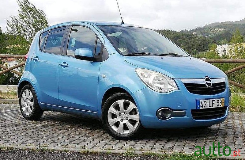 2010' Opel Agila photo #1