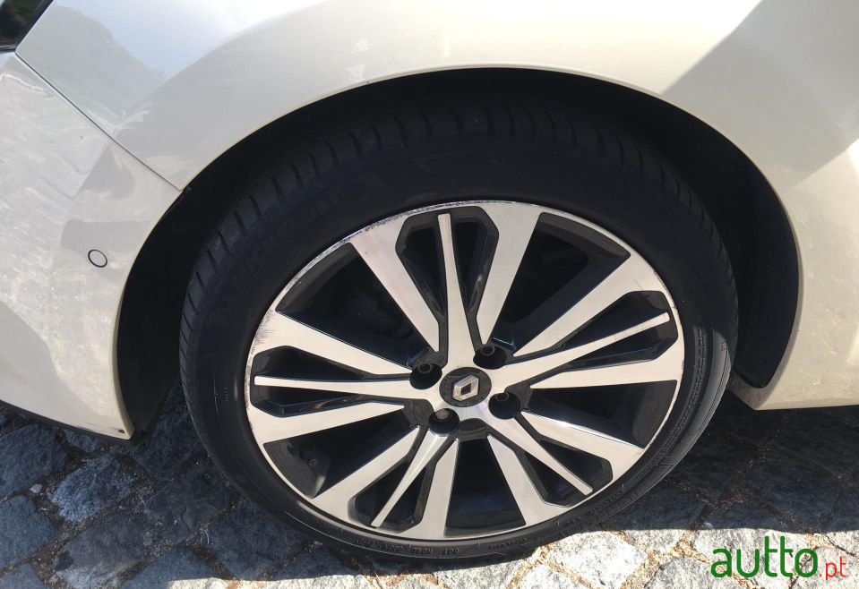 2017' Renault Clio photo #4