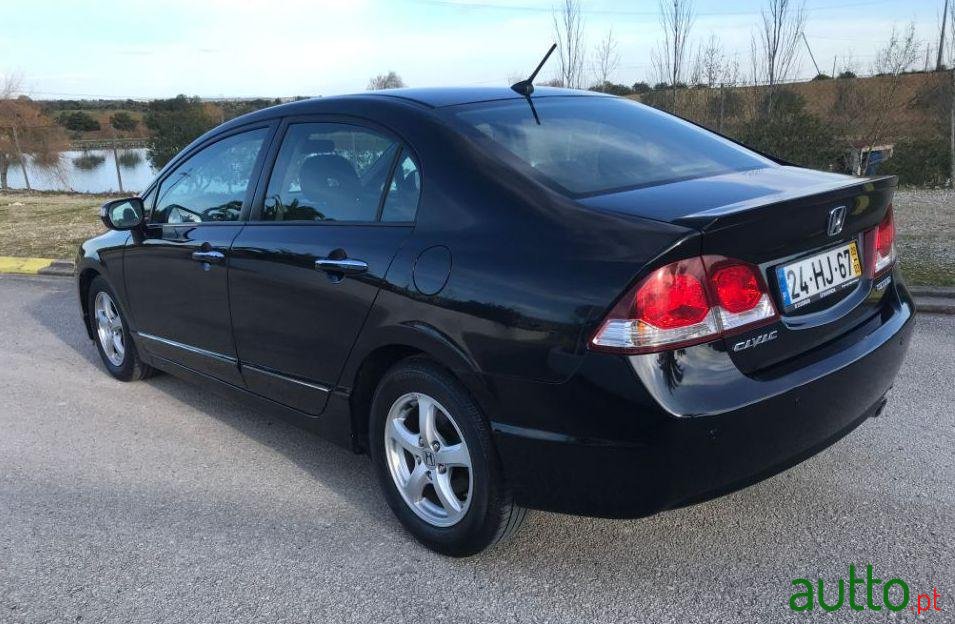 2009' Honda Civic Executive photo #4