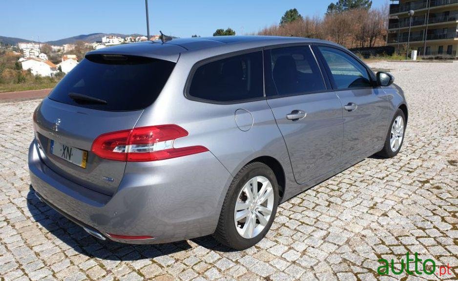 2015' Peugeot 308 Sw photo #5