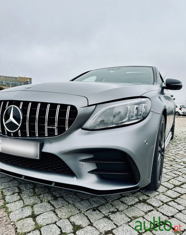 2018' Mercedes-Benz C 43 AMG 4-Matic photo #3