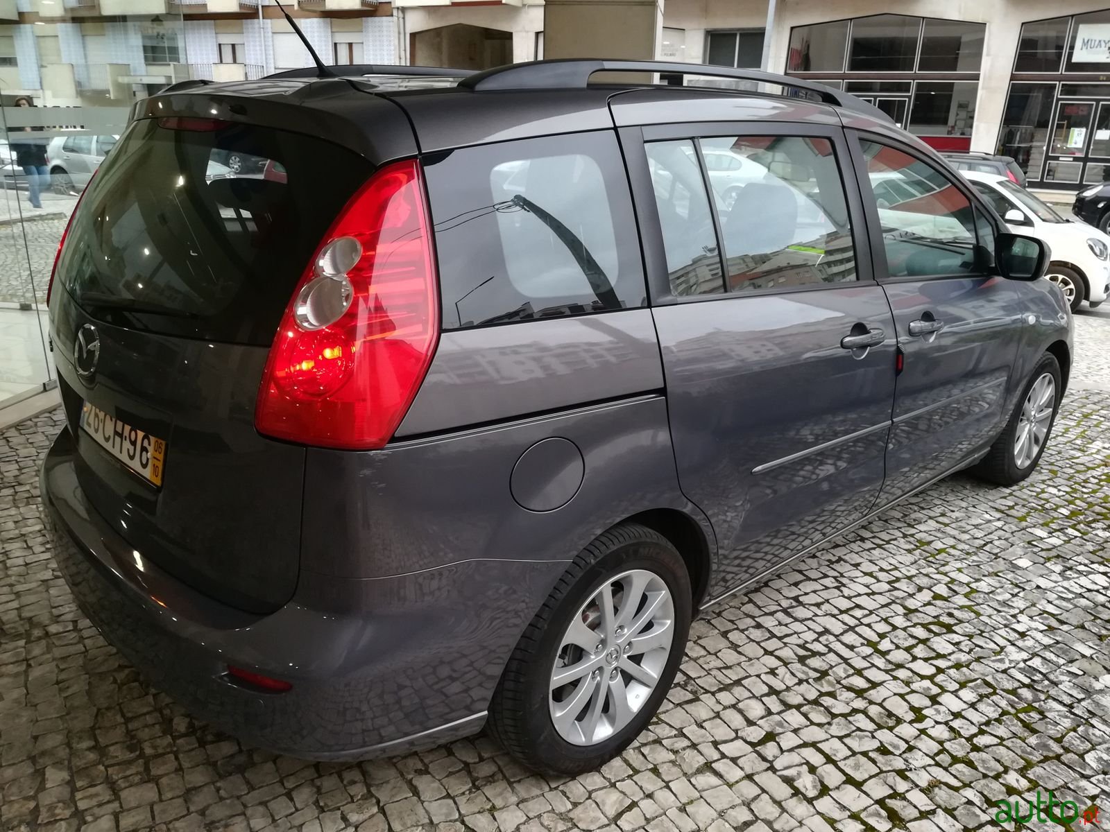 2006' Mazda 5 2.0 d "Exclusive" 7 Lugares photo #7