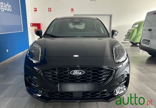 2024' Ford Puma photo #2
