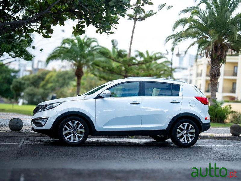 2016' Kia Sportage photo #2