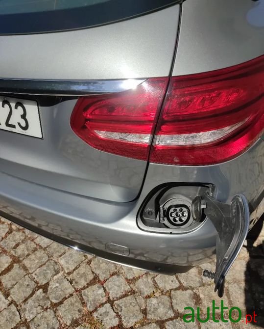 2016' Mercedes-Benz C-350 photo #6