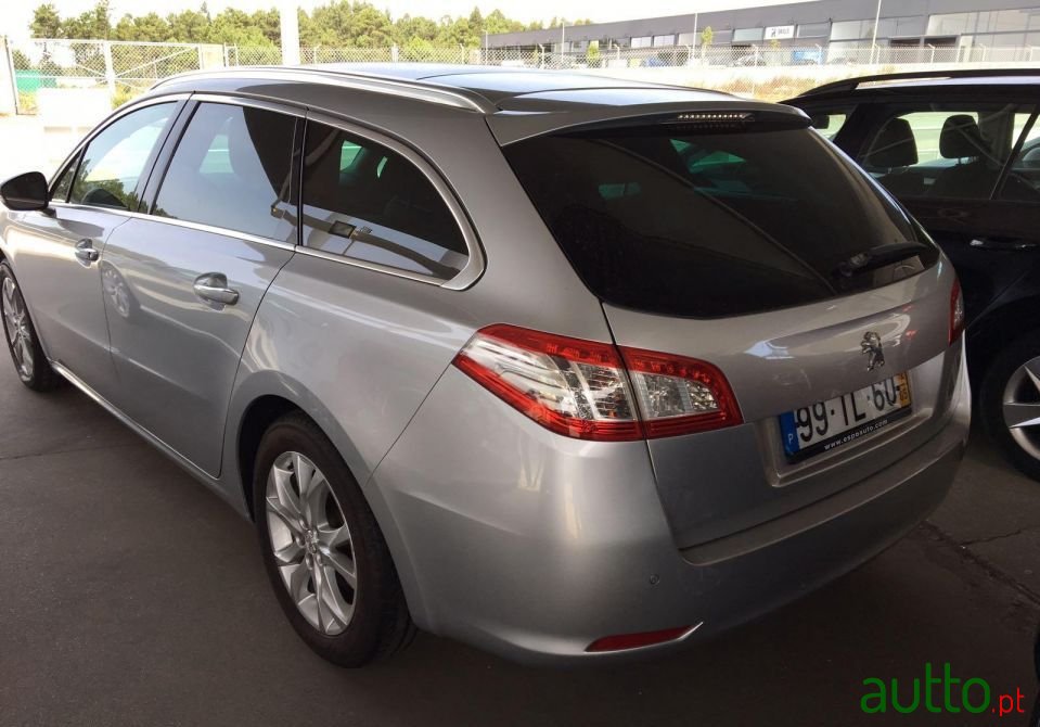 2012' Peugeot 508 Sw photo #2