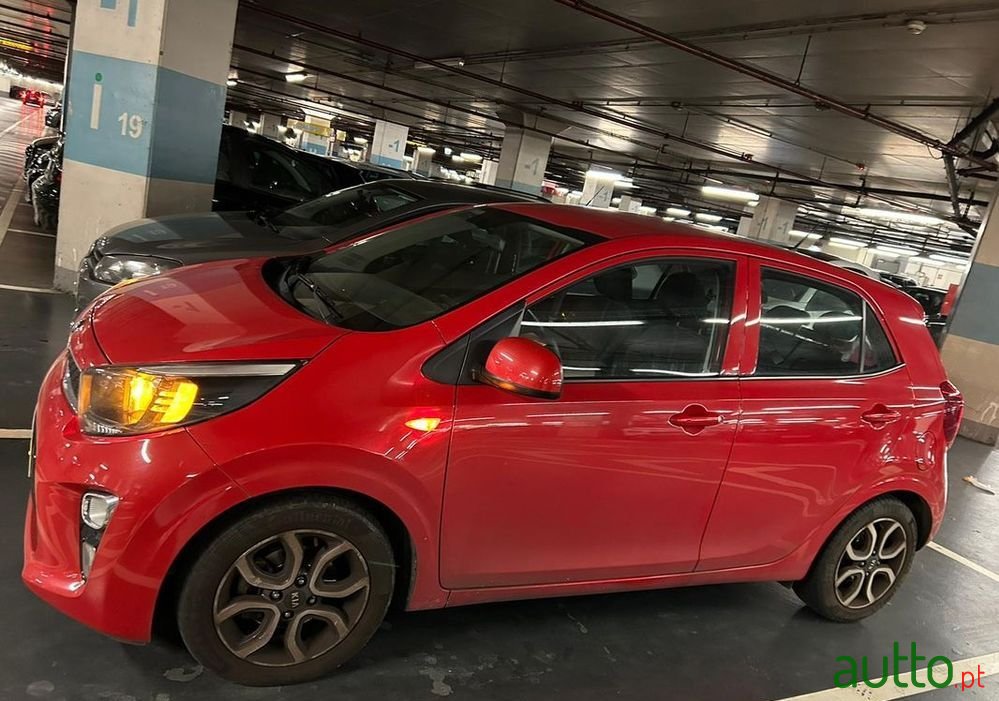 2017' Kia Picanto 1.0 Cvvt Urban photo #4