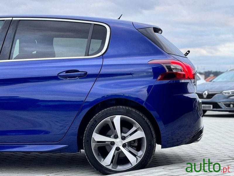 2018' Peugeot 308 photo #2