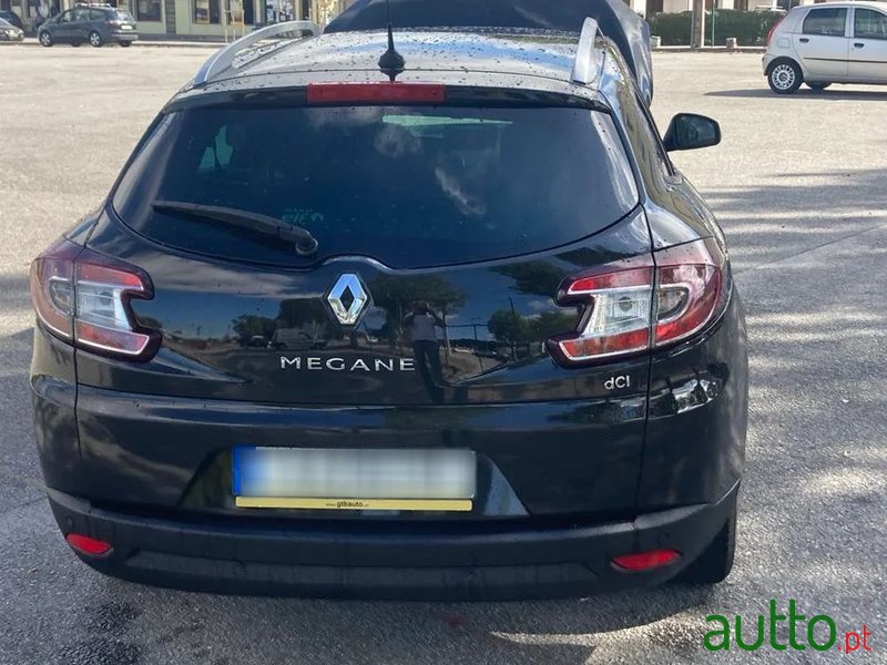 2016' Renault Megane Sport Tourer photo #6