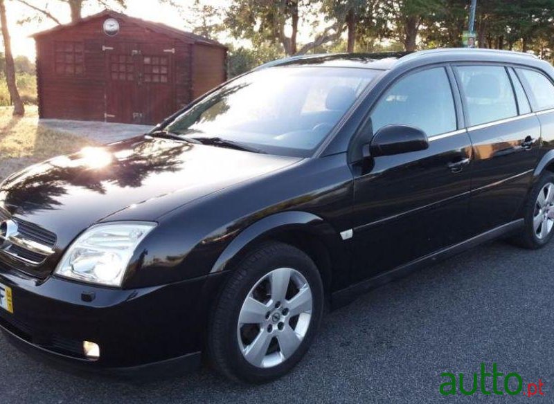 2004' Opel Vectra Caravan photo #3