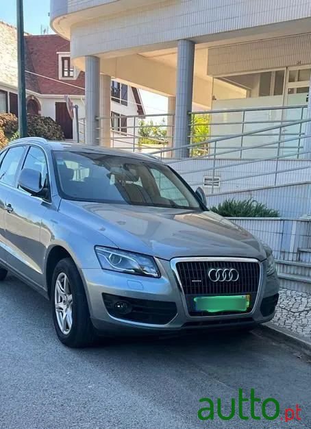 2011' Audi Q5 photo #1