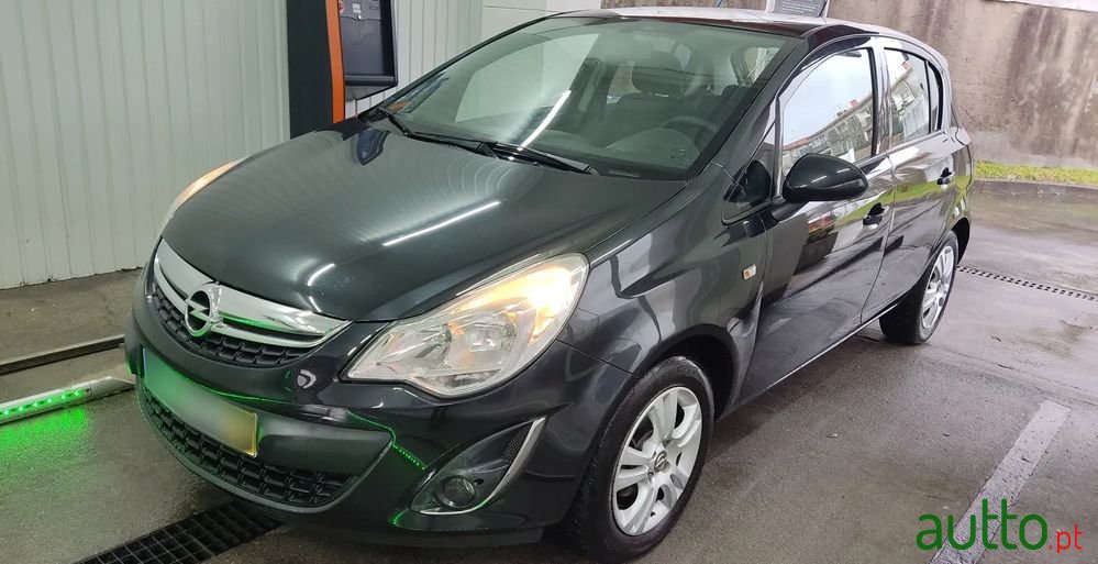 2012' Opel Corsa photo #6