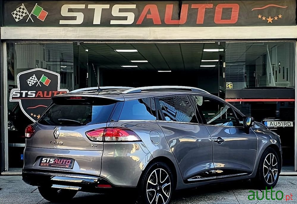 2015' Renault Clio Sport Tourer 0.9 Tce photo #3