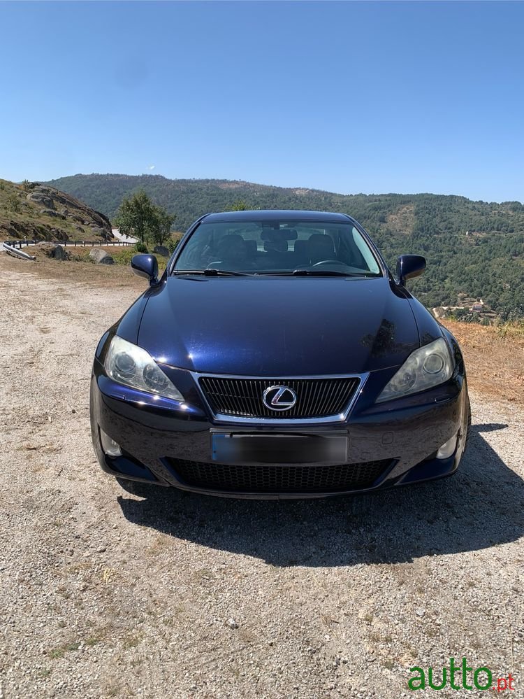 2007' Lexus IS D Luxury 48 photo #2