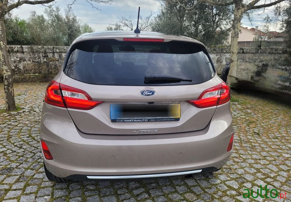 2017' Ford Fiesta photo #5