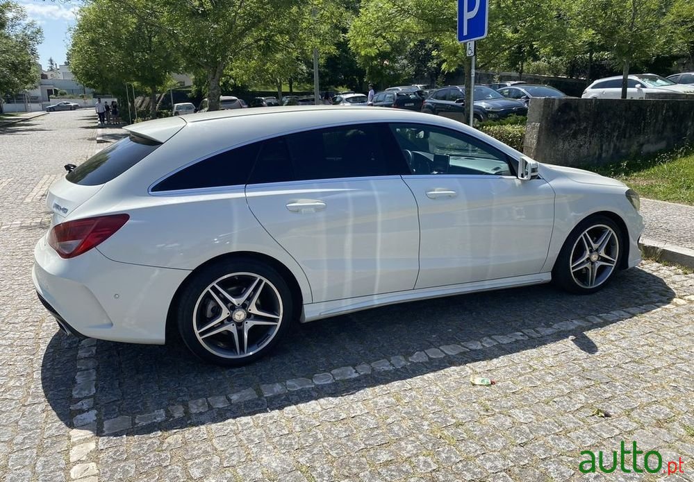 2015' Mercedes-Benz CLA 200 photo #3
