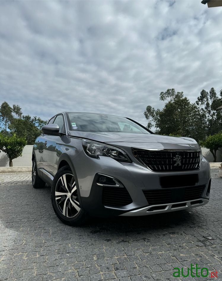 2019' Peugeot 3008 photo #1