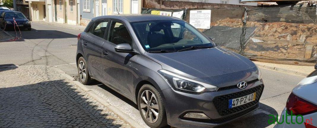 2015' Hyundai i20 Comfort Pack photo #2
