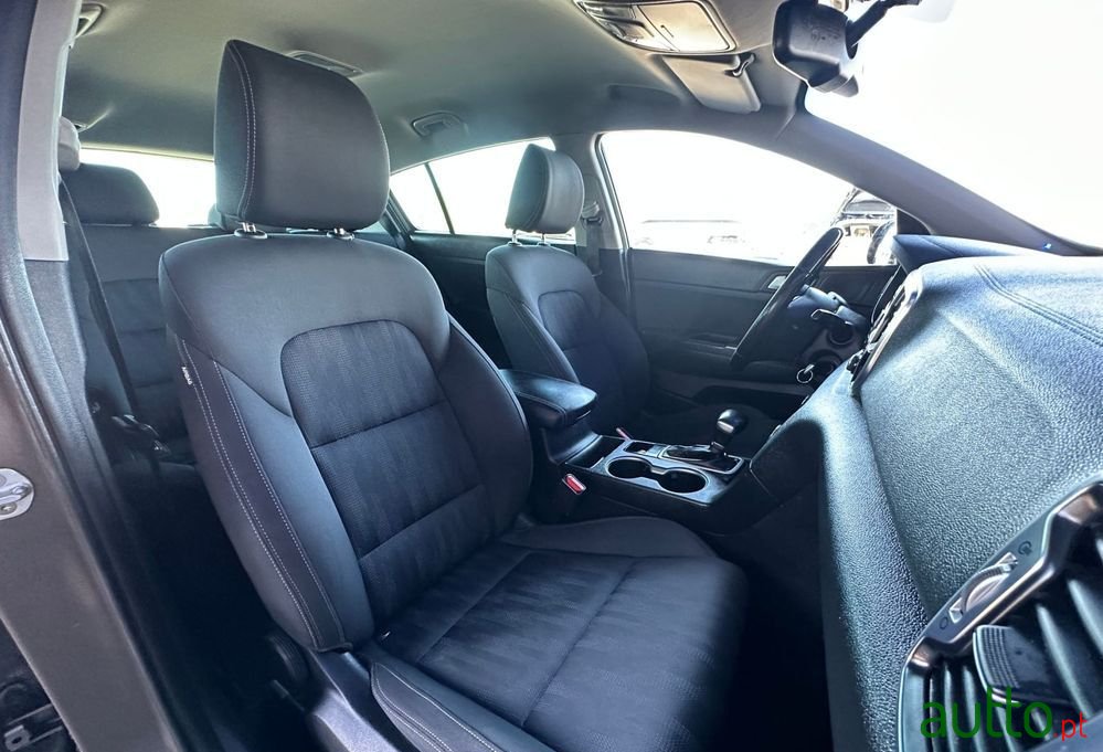 2016' Kia Sportage photo #4