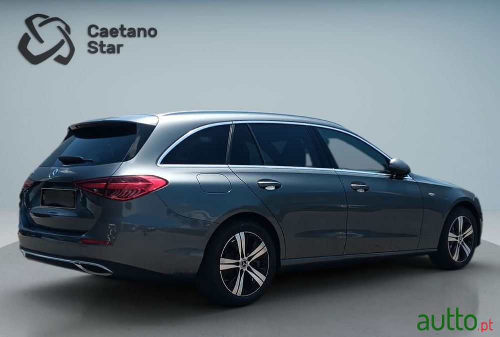 2024' Mercedes-Benz Classe C photo #6