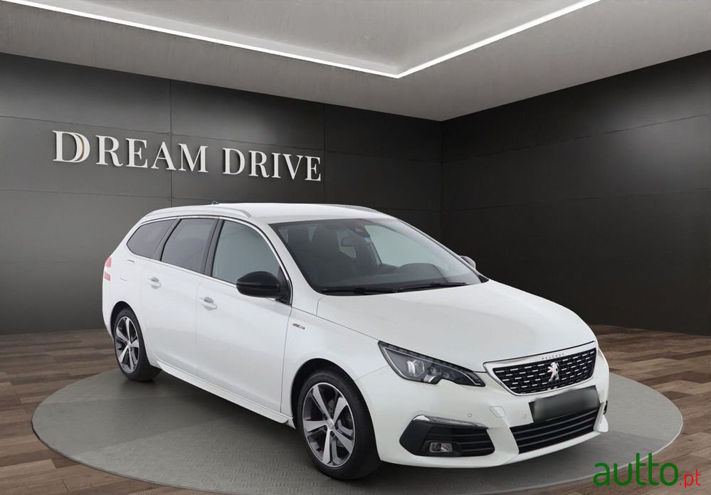 2018' Peugeot 308 photo #3