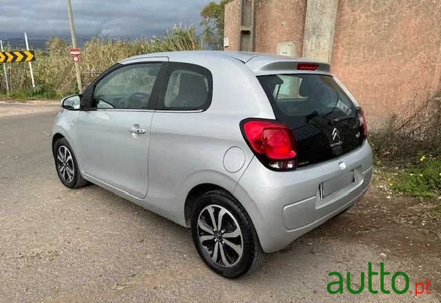 2014' Citroen C1 1.2 Vti Shine photo #6