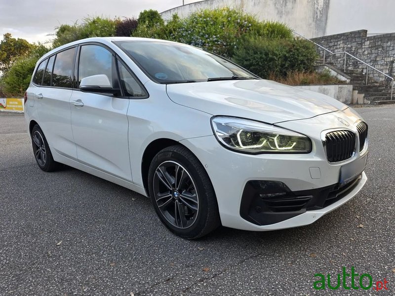 2020' BMW Série 2 D Xdrive Sport-Aut. photo #2