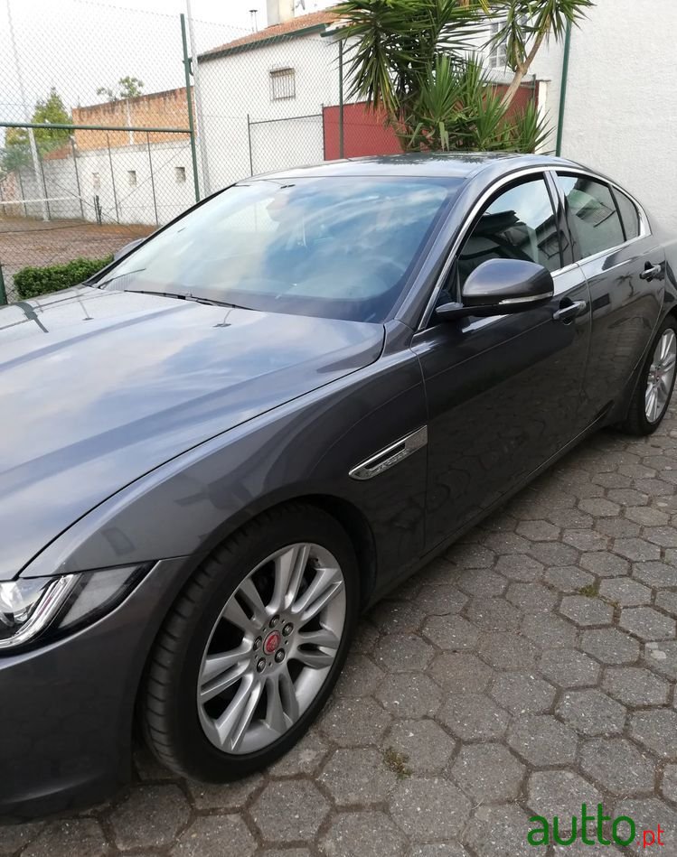 2017' Jaguar XE 2.0 D Prestige Aut. photo #4