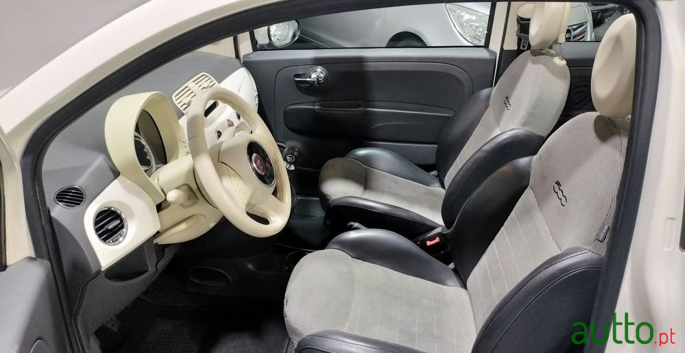 2010' Fiat 500C photo #5