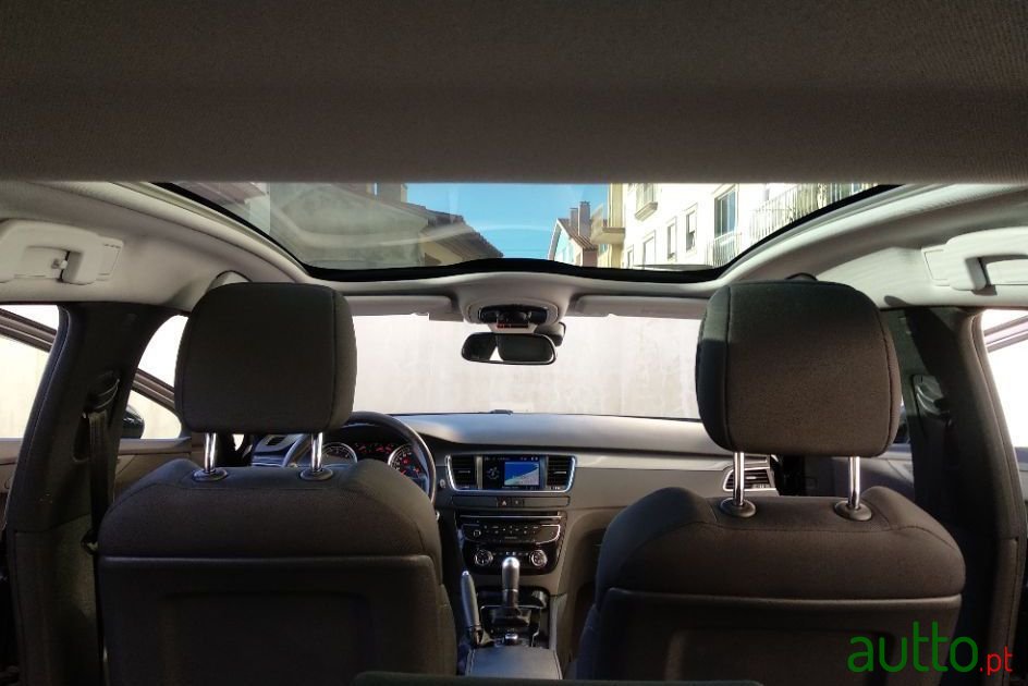 2014' Peugeot 508 Sw photo #3