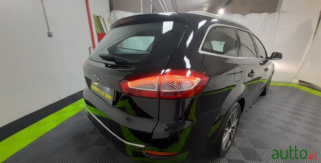 2014' Ford Mondeo Sw photo #4