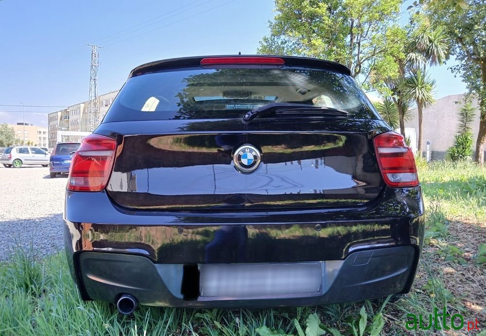 2012' BMW Série 1 D Line Sport photo #4