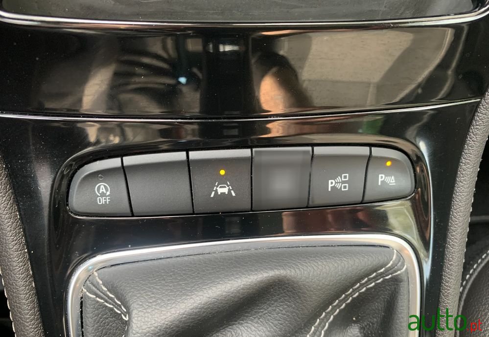 2017' Opel Astra Sports Tourer photo #5