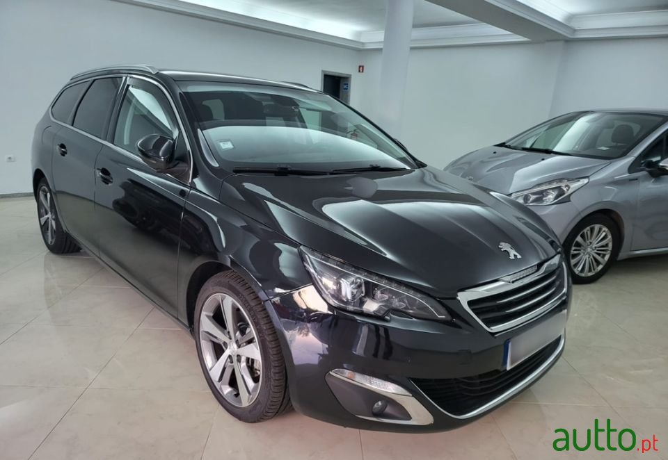 2015' Peugeot 308 Sw photo #6