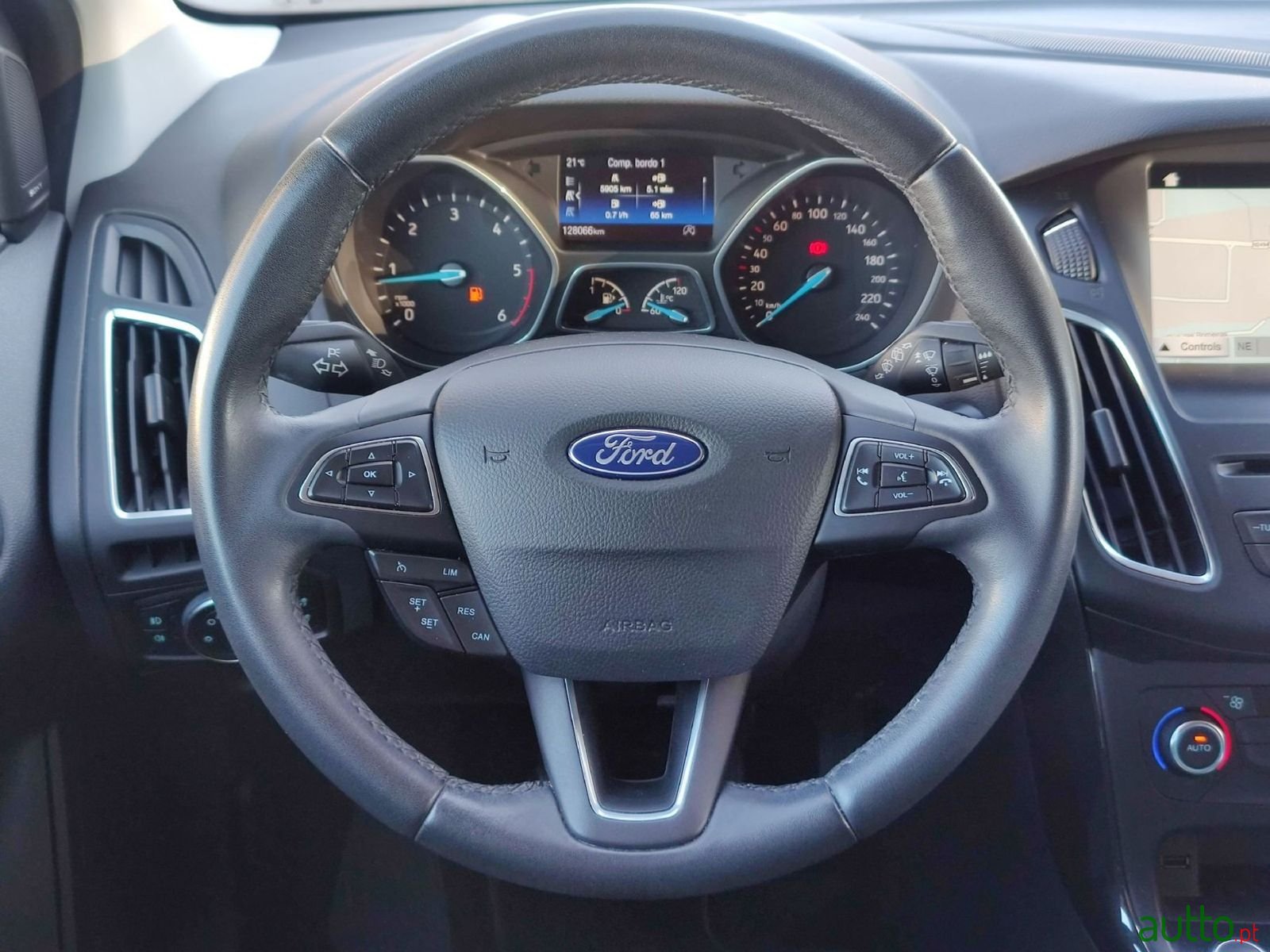 2017' Ford Focus Sw photo #5