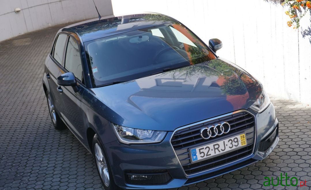 2016' Audi A1 Sportback photo #1