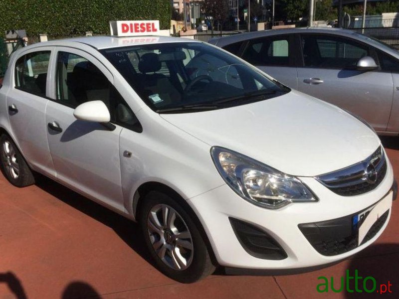 2013' Opel Corsa 1.3 Cdti Enjoy photo #2