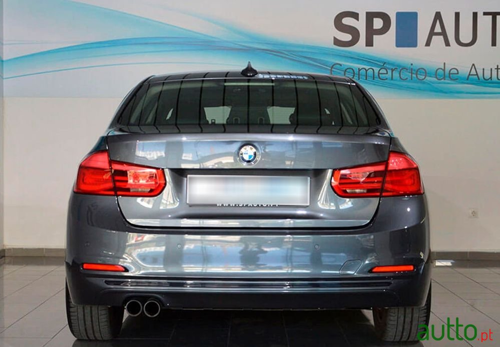 2018' BMW 320 D Line Sport Auto photo #5