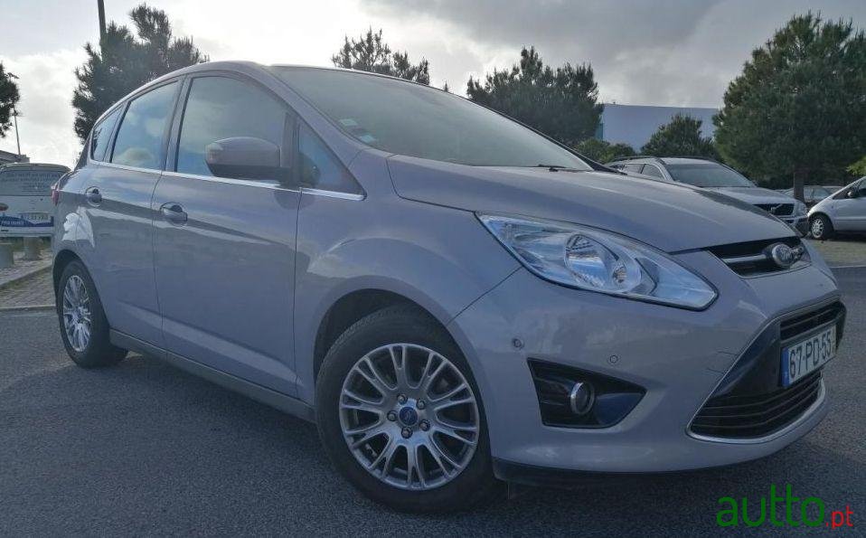 2011' Ford C-MAX photo #2