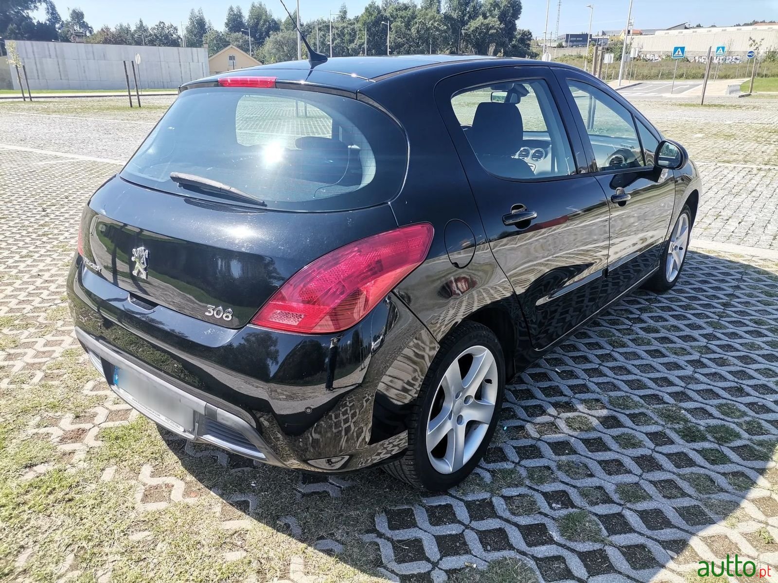2010' Peugeot 308 photo #4