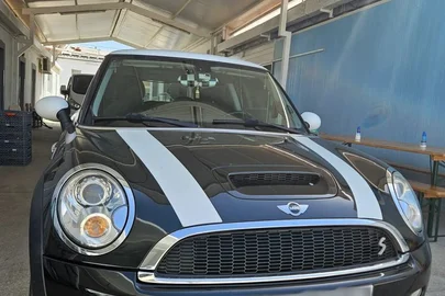 2010' MINI Cooper S 3 Portas