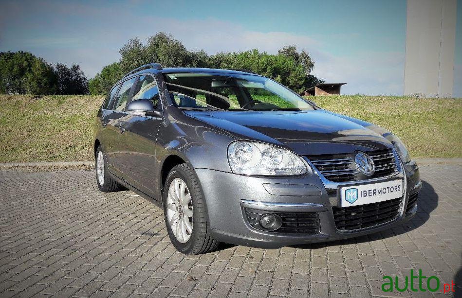 2008' Volkswagen Golf-Variant 1.9 Tdi 105Cv photo #2