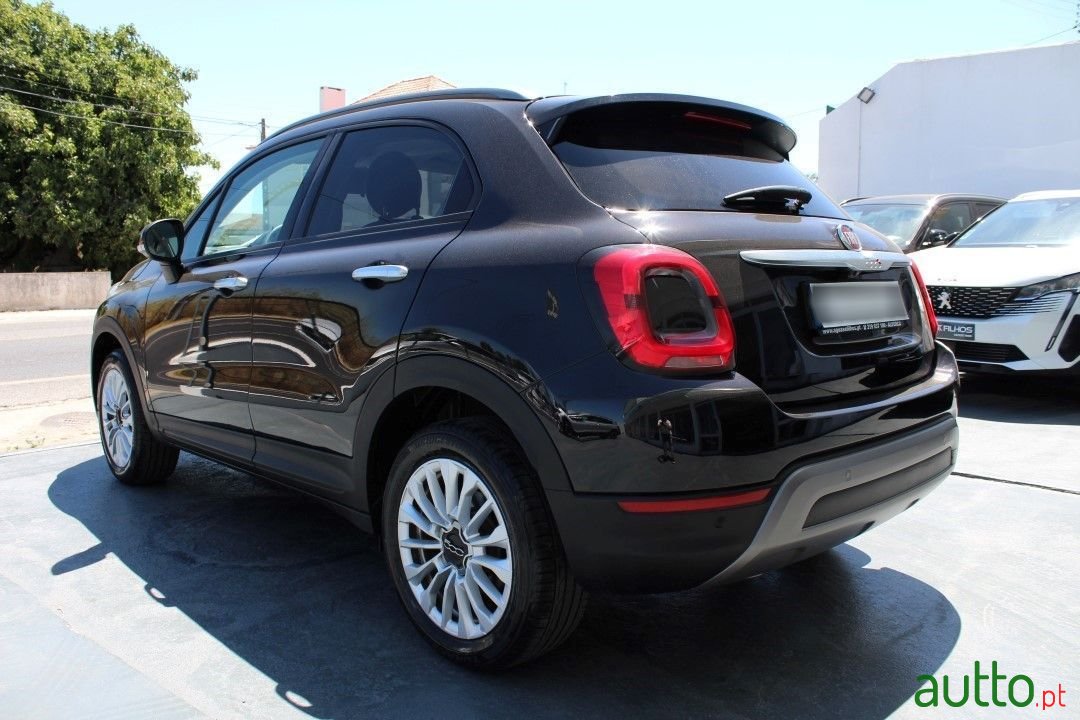 2019' Fiat 500X photo #4