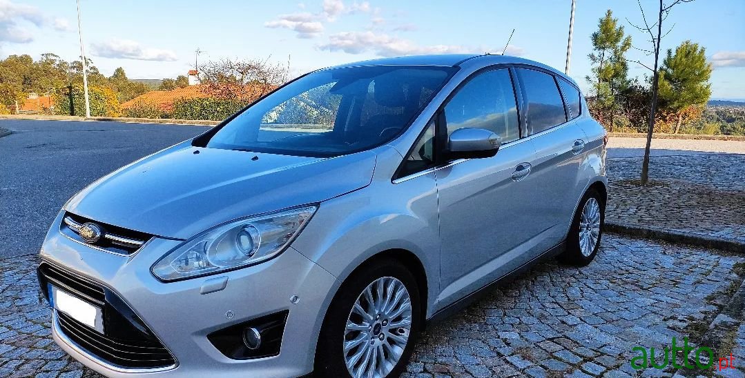 2013' Ford C-MAX photo #3