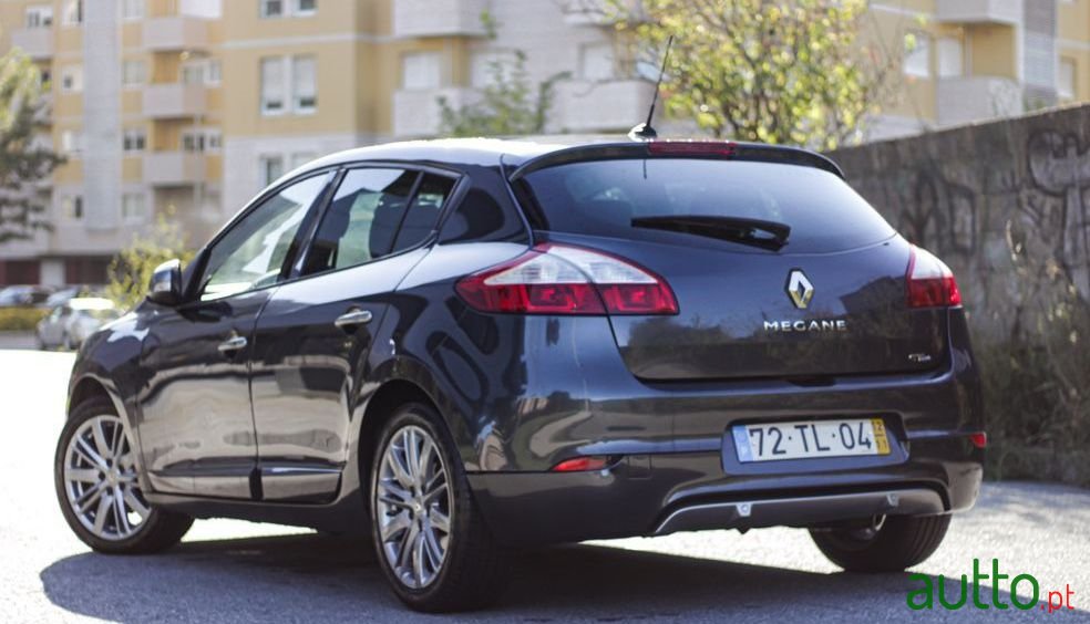 2012' Renault Megane Gtline photo #2