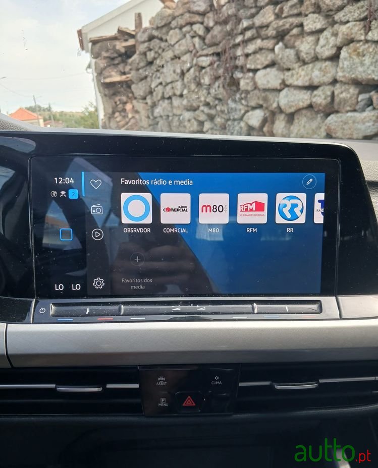 2023' Volkswagen Golf Variant photo #6