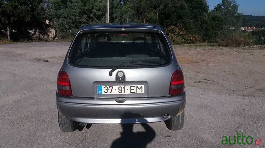1995' Opel Corsa 1.5 TD Sport photo #3